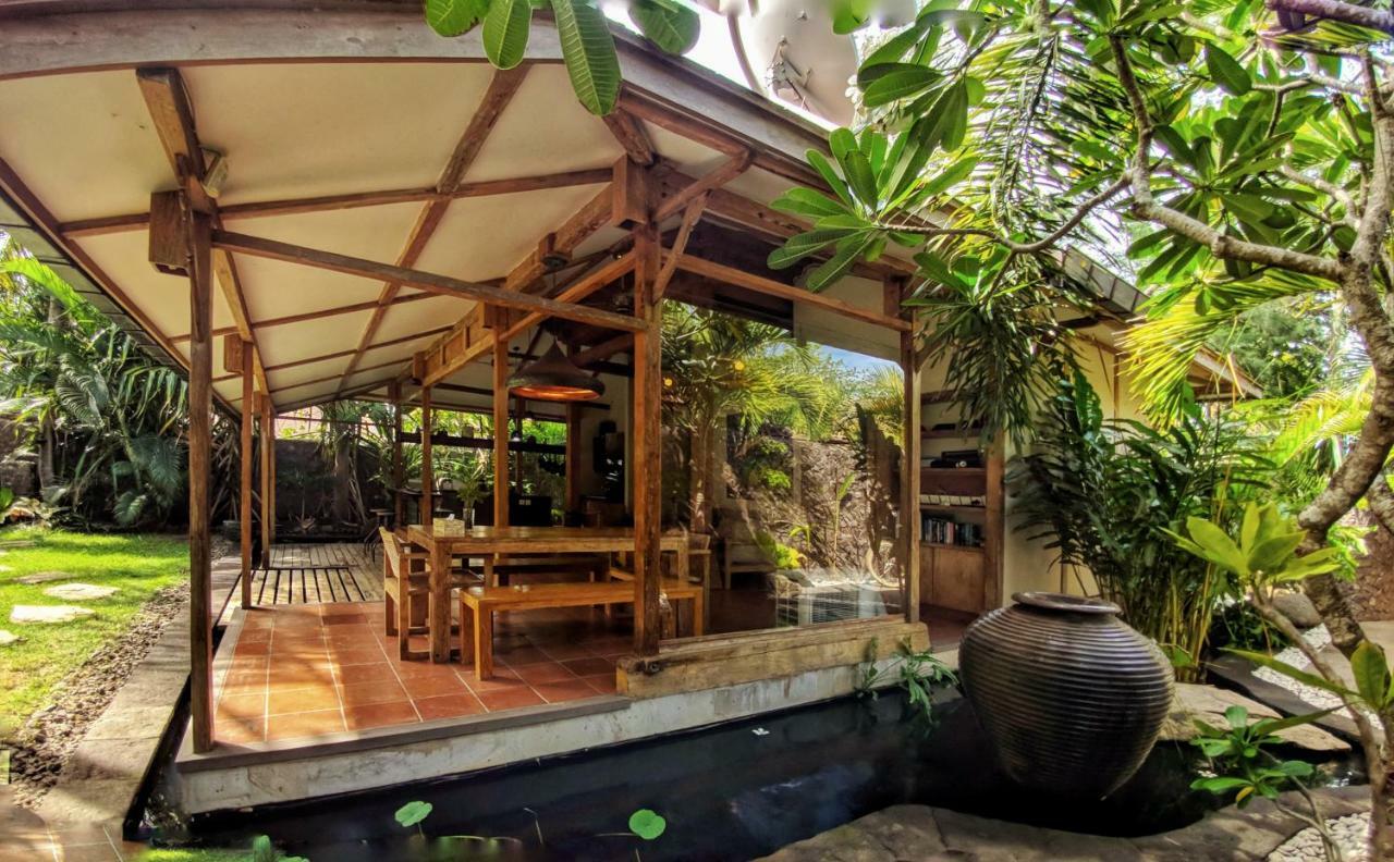 Villa Bhuvana With Private Swimming Pool Gili Trawangan Exterior foto